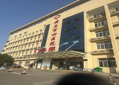 手提便携式骨密度检测仪在湖北黄石市四医院使用为患者检测骨密度状况